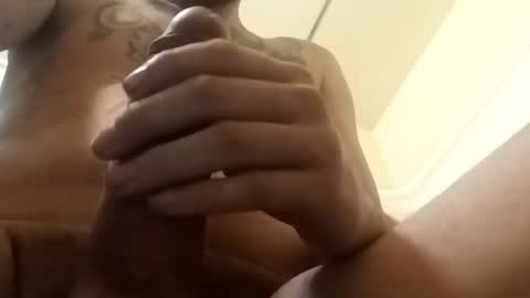 Snapshot of bigmike42005 chatting on 31, 12, 2024 bigmike42005 online show from 31, 12, 2024