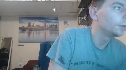 Snapshot of bigmike5702 chatting on 12, 5, 2026 casper617 online show from 12, 5, 2026