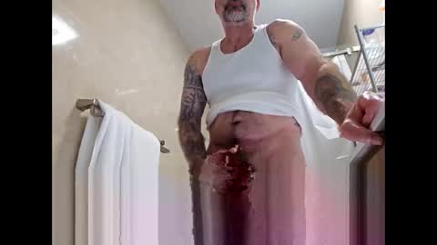 Snapshot of bignick850717520 chatting on 2, 11, 2025 bignick850717520 online show from 2, 11, 2025