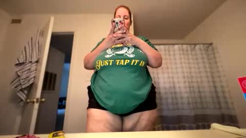 Snapshot of bigoltittycomittee chatting on 15, 3, 2026 bigoltittycomittee online show from 15, 3, 2026