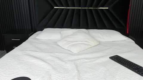 Snapshot of bigsexxyass chatting on 25, 9, 2025 Zayra online show from 25, 9, 2025