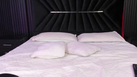 Snapshot of bigsexxyass chatting on 4, 10, 2025 Zayra online show from 4, 10, 2025