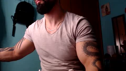 Snapshot of bigstallone chatting on 31, 12, 2024 BigStallion online show from 31, 12, 2024