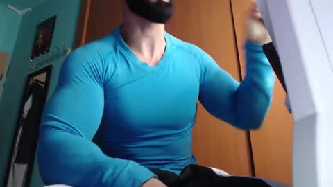 Snapshot of bigstallone chatting on 20, 10, 2025 BigStallion online show from 20, 10, 2025