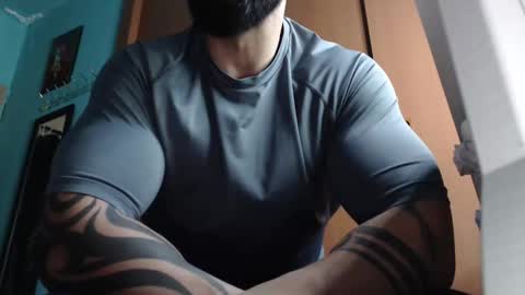 Snapshot of bigstallone chatting on 19, 11, 2025 BigStallion online show from 19, 11, 2025