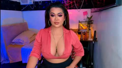 Snapshot of bigtraditionalts chatting on 13, 6, 2026 katy asianbigcockcumshowsmokeanal online show from 13, 6, 2026