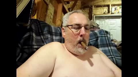 Snapshot of biguy121971 chatting on 21, 12, 2024 Biguy52 online show from 21, 12, 2024