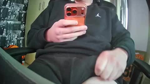 nico online show from 15, 11, 2025