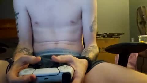 Snapshot of bigwhited2115 chatting on 25, 12, 2024 Onlyfans redheadedwhitedick online show from 25, 12, 2024