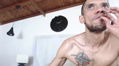 Snapshot of bigzehuz chatting on 19, 1, 2025 andres online show from 19, 1, 2025