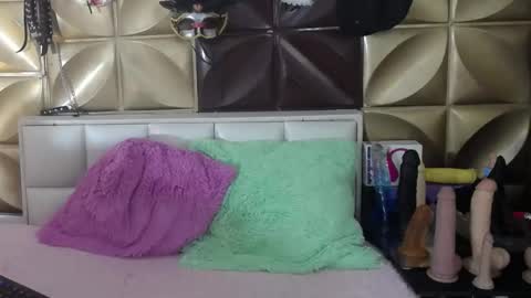 Biky Hot online show from 2, 3, 2025