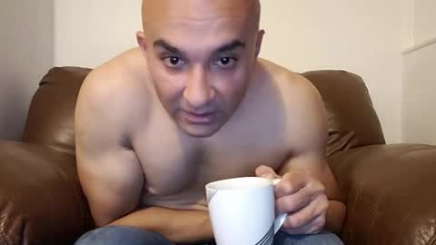 Bilie online show from 7, 10, 2025