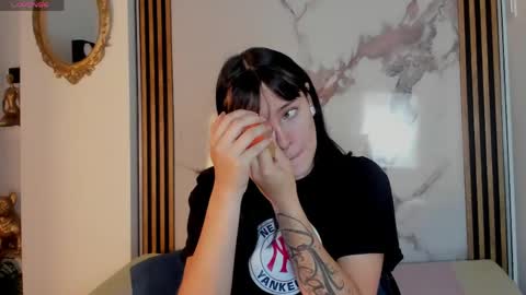 bilie__eilish online show from 21, 4, 2026