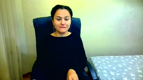 DOM NIKA online show from 19, 9, 2025