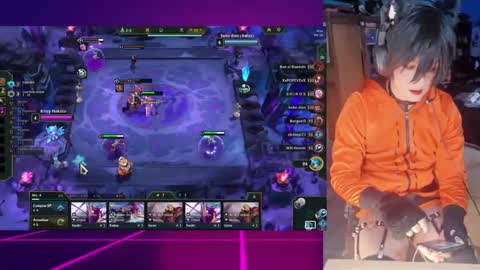 billie_cross_ online show from 28, 9, 2025