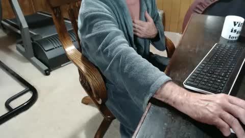 Snapshot of billy471 chatting on 12, 1, 2025 billy471 online show from 12, 1, 2025