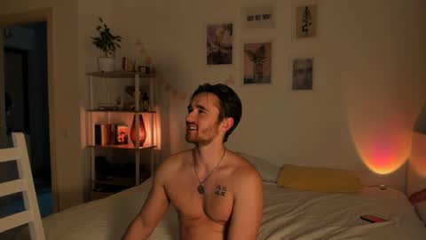 Snapshot of billy_full chatting on 14, 12, 2024 Billy and Lisahelp us to reach 100 likes online show from 14, 12, 2024