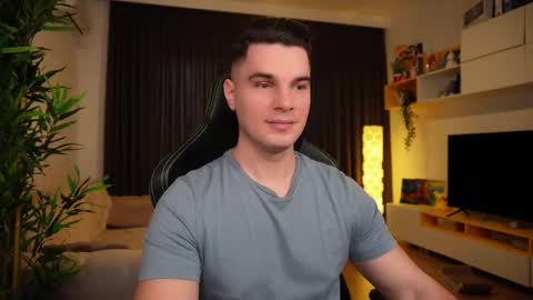 Snapshot of billypassion chatting on 14, 2, 2025 BillyPassion online show from 14, 2, 2025