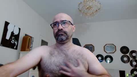 Snapshot of bilmapiedradura chatting on 20, 10, 2025 Bill online show from 20, 10, 2025