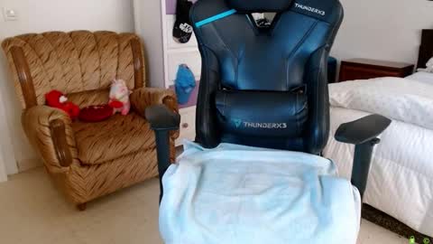 Snapshot of bilmapiedradura chatting on 30, 10, 2025 Bill online show from 30, 10, 2025