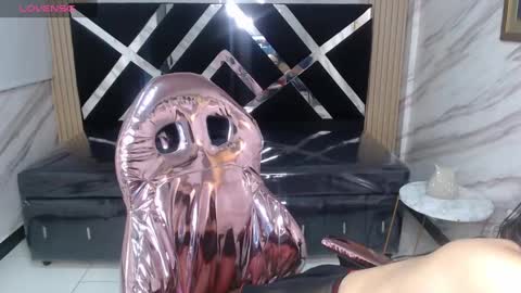 Snapshot of bily_takure_v chatting on 5, 3, 2025 Live 1000pm 600am COLOMBIAN HOUR online show from 5, 3, 2025