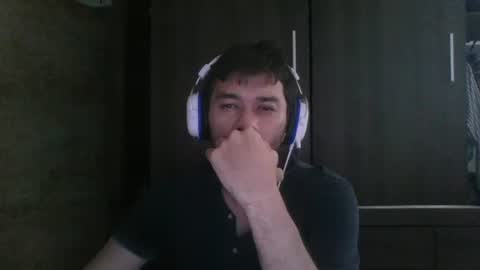 Snapshot of binhodm1 chatting on 17, 1, 2025 binhodm1 online show from 17, 1, 2025