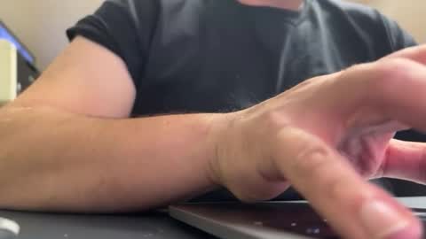 Snapshot of bipeni chatting on 4, 12, 2025 bipeni online show from 4, 12, 2025