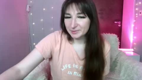 birdie_kiss online show from 26, 5, 2026