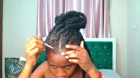 Snapshot of birdie_naughty chatting on 5, 10, 2025 Naughty online show from 5, 10, 2025
