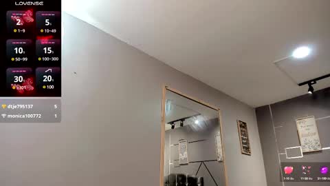  ..  .. online show from 8, 3, 2025