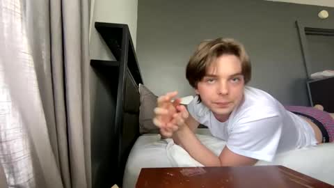 bkennedy829 online show from 29, 3, 2026