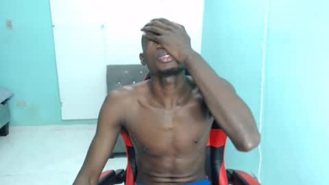 Snapshot of black30cmdick chatting on 21, 12, 2025 maquina online show from 21, 12, 2025