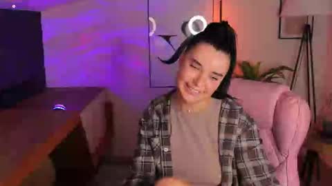 Snapshot of black___barbie chatting on 16, 10, 2025 Black Barbie online show from 16, 10, 2025