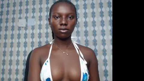 Snapshot of black_choco13 chatting on 16, 11, 2025 mercy online show from 16, 11, 2025