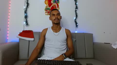 black_daddy01 online show from 3, 12, 2024