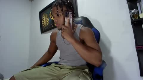 Snapshot of black_dicck chatting on 16, 2, 2025 tu morenito online show from 16, 2, 2025