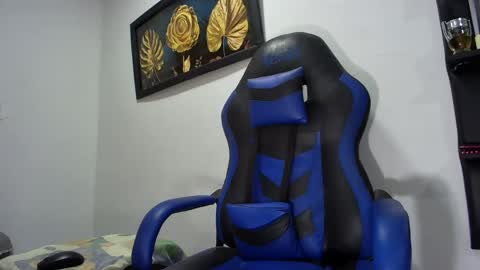 Snapshot of black_dicck chatting on 16, 2, 2025 tu morenito online show from 16, 2, 2025