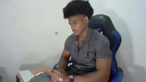 Snapshot of black_dicck chatting on 9, 9, 2025 tu morenito online show from 9, 9, 2025