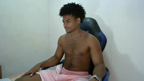 Snapshot of black_dicck chatting on 26, 9, 2025 tu morenito online show from 26, 9, 2025