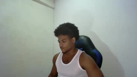 Snapshot of black_dicck chatting on 30, 9, 2025 tu morenito online show from 30, 9, 2025