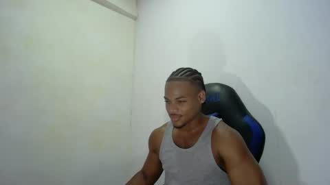 Snapshot of black_dicck chatting on 7, 10, 2025 tu morenito online show from 7, 10, 2025