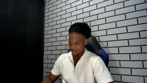 Snapshot of black_dicck chatting on 22, 11, 2025 tu morenito online show from 22, 11, 2025