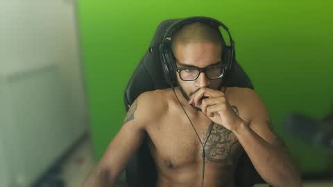 Master online show from 4, 2, 2025