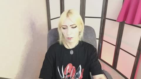 Emily online show from 11, 7, 2026