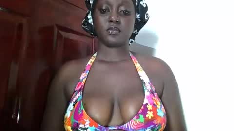 Snapshot of black_paanther chatting on 18, 11, 2025 black_paanther online show from 18, 11, 2025