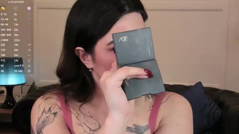 Mon Mon online show from 5, 3, 2026