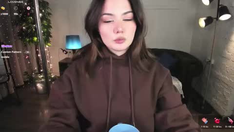 Mon Mon online show from 11, 3, 2026