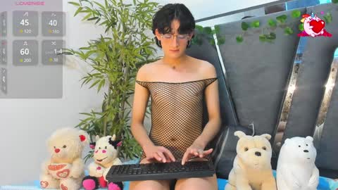 B L A C K  R O S E  online show from 2, 2, 2025