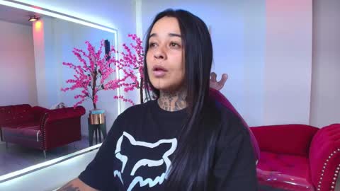 Rousse  online show from 6, 2, 2026