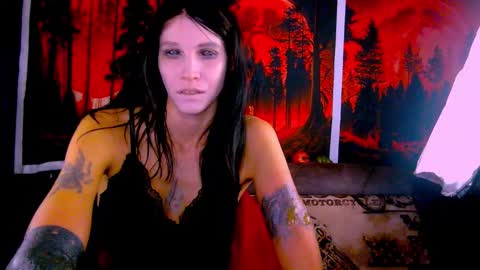 Kristin online show from 22, 11, 2025